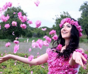 BULGARİSTAN  KAZANLIK  GÜL  FESTİVALİ  07/06/ 2026